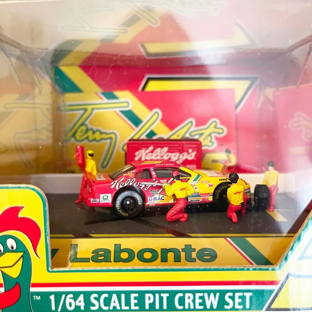 Racing Champions Terry Labonte #5 Kellogg's Corn Flakes 1:64 Pit Crew Set NASCAR